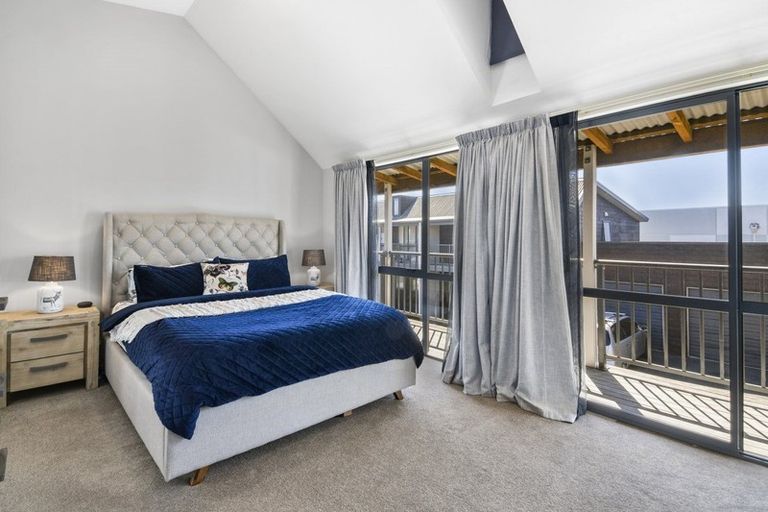 Photo of property in 10 Rochdale Way, Stoke, Nelson, 7011