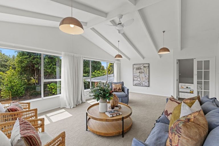 Photo of property in 30 Hadlow Place, Burnside, Christchurch, 8041