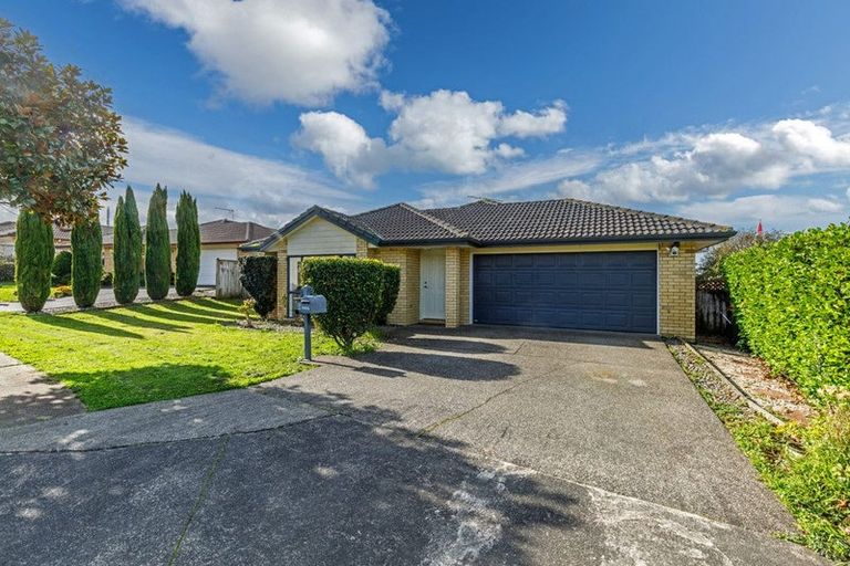 Photo of property in 20 Villino Place, Randwick Park, Auckland, 2105