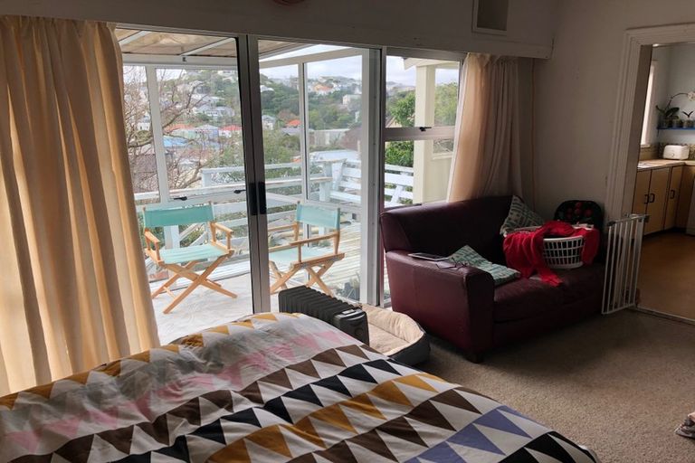 Photo of property in 30 Henry Street, Kilbirnie, Wellington, 6022