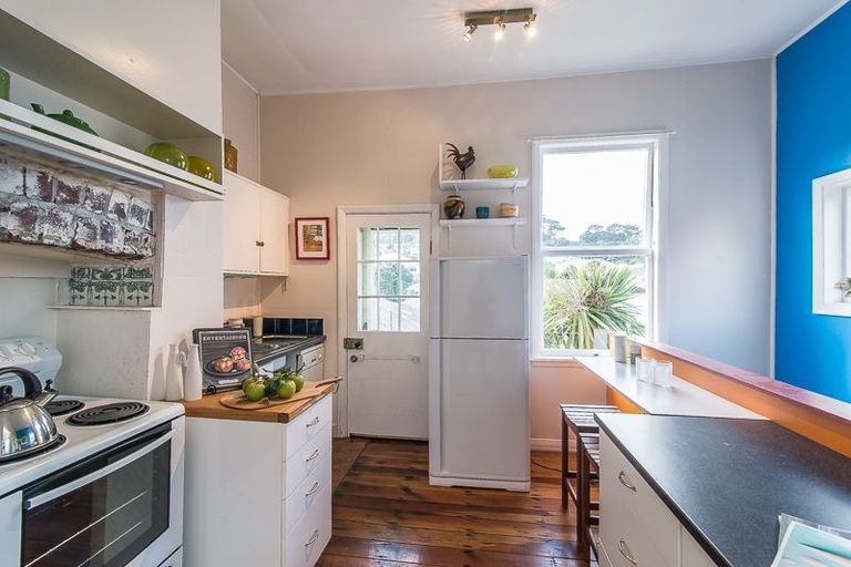 Photo of property in 11a Owen Street, Newtown, Wellington, 6021