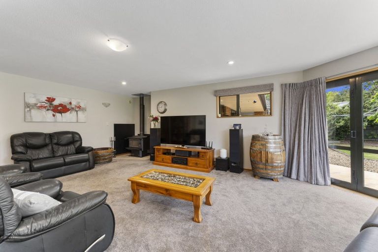 Photo of property in 9 Littles Lane, Woodend, 7610