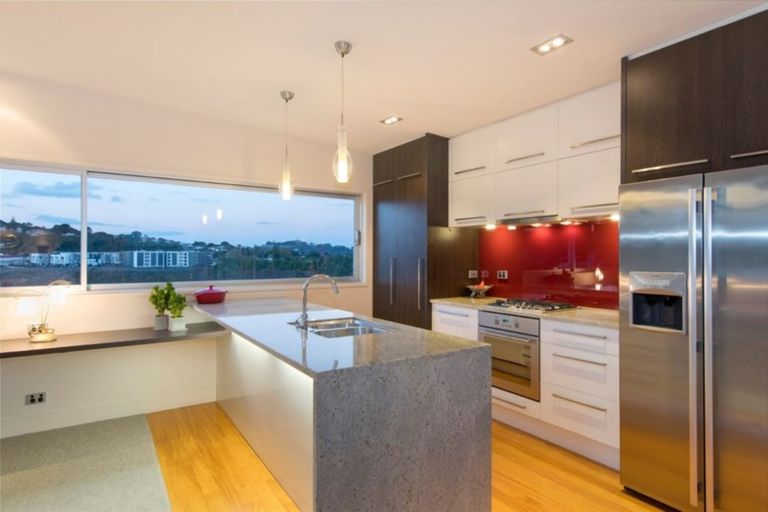 Photo of property in 10 Barrister Avenue, Mount Roskill, Auckland, 1042