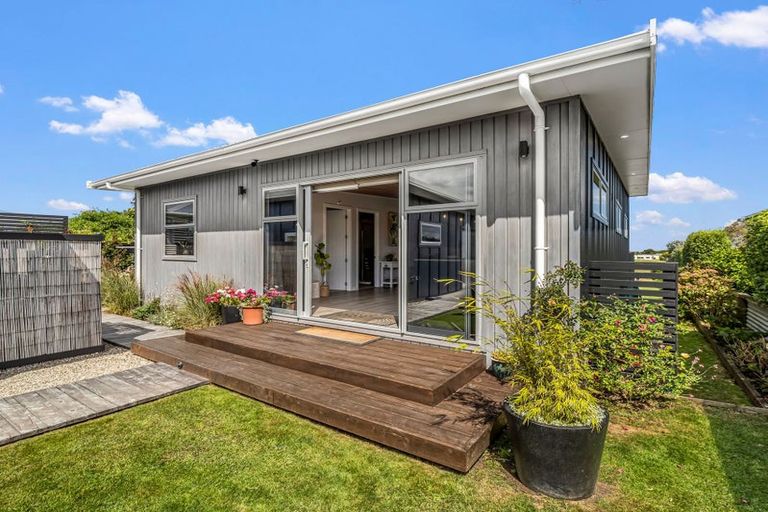 Photo of property in 5a Toi Street, Tawhero, Wanganui, 4501