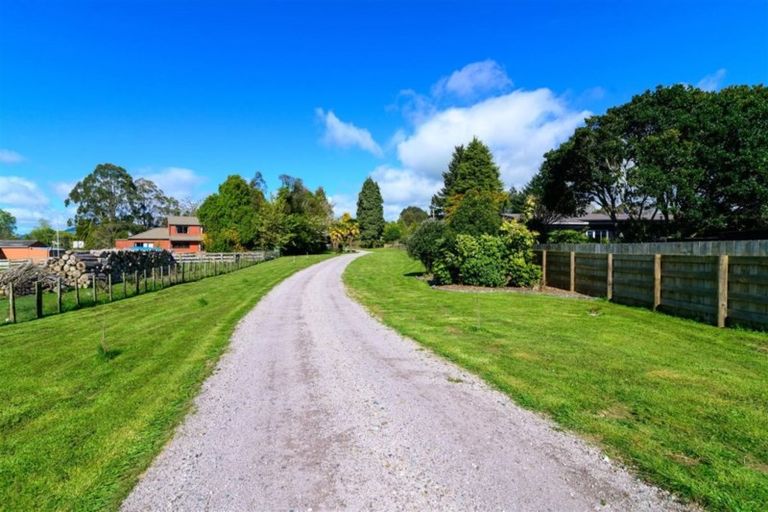 Photo of property in 10 Fryer Road, Hamurana, 3097