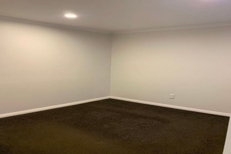 Photo of property in 16 Normanby Street, Newtown, Wellington, 6021