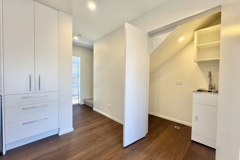 Photo of property in 10/95 Olliviers Road, Phillipstown, Christchurch, 8011