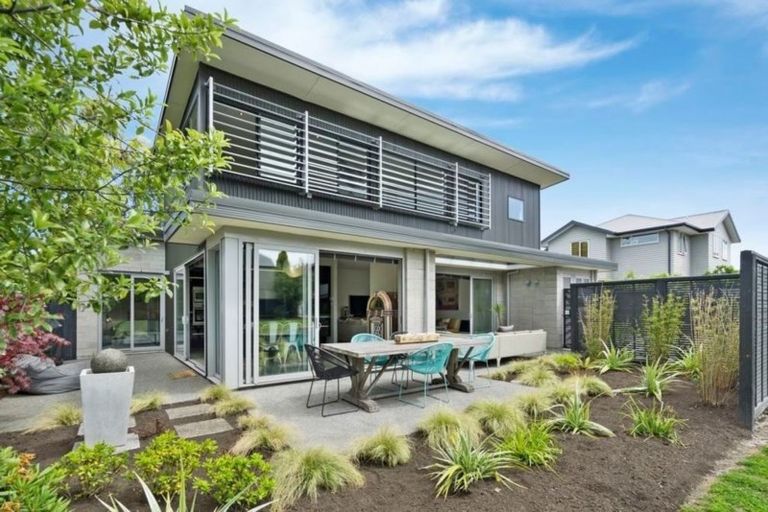 Photo of property in 68 Derby Street, St Albans, Christchurch, 8014