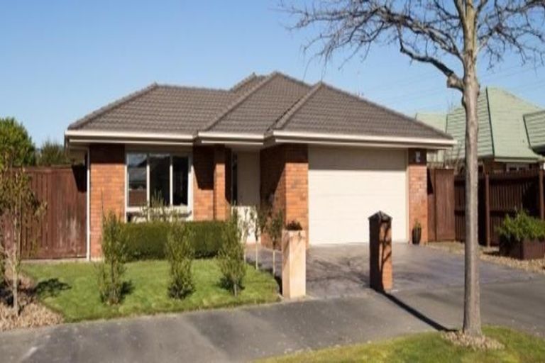Photo of property in 6 Marsack Crescent, Halswell, Christchurch, 8025