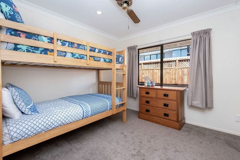 Photo of property in 26 Leicester Parade, Somerville, Auckland, 2014