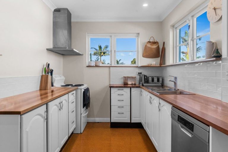 Photo of property in 475a Maunganui Road, Mount Maunganui, 3116