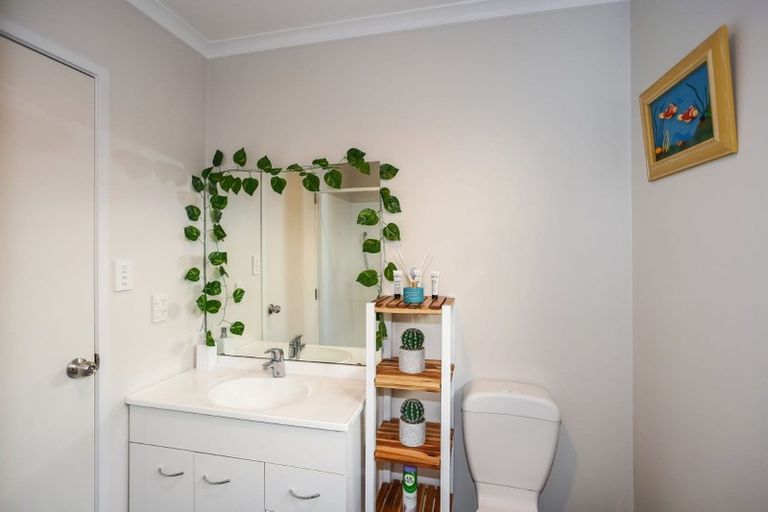 Photo of property in 4/271 Queen Street, Pukekohe, 2120