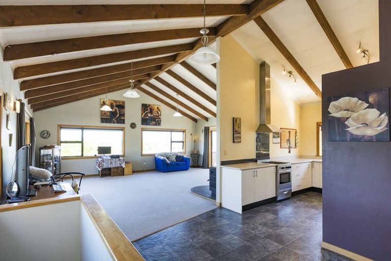 Photo of property in 23 Heatherlea Heights, Feilding, 4702