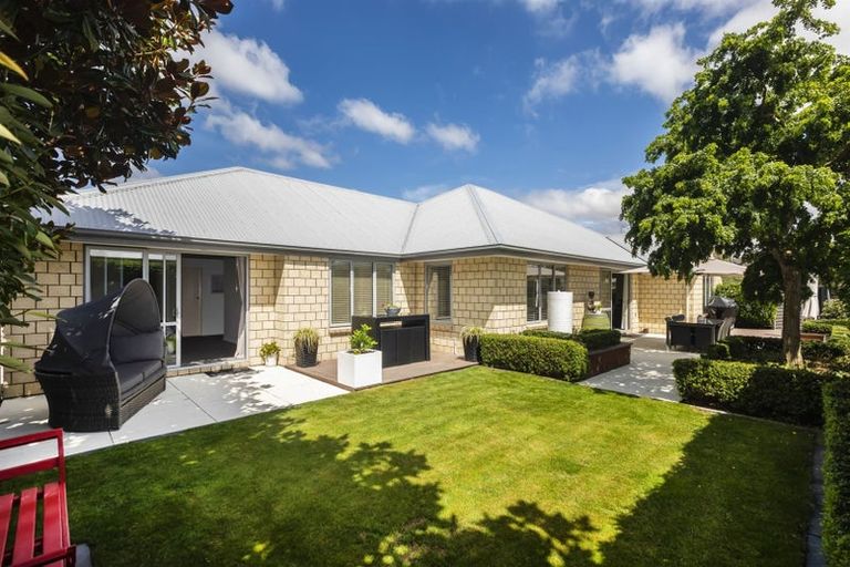 Photo of property in 43 Applefield Court, Northwood, Christchurch, 8051
