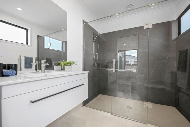 Photo of property in 128 Hitchen Road, Pokeno, 2402