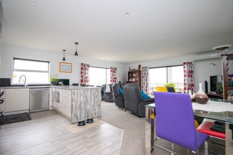 Photo of property in 16 Ohinemuri Place, Paeroa, 3600