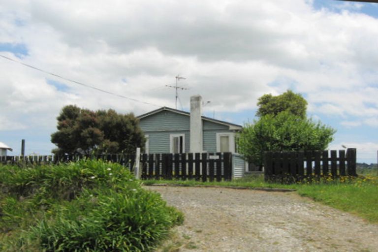 Photo of property in 266 Lewis Road, Karaka, Papakura, 2580