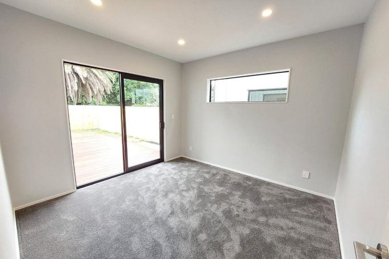 Photo of property in 26 Coast Garden Drive, Hobsonville, Auckland, 0616