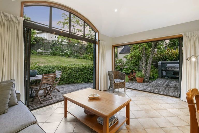 Photo of property in 38 Harley Close, Hauraki, Auckland, 0622