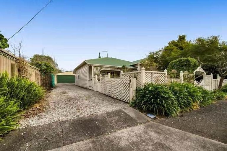 Photo of property in 67 Broadway, Waitara, 4320