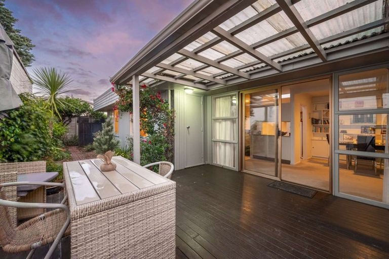 Photo of property in 2/310 Bucklands Beach Road, Bucklands Beach, Auckland, 2012