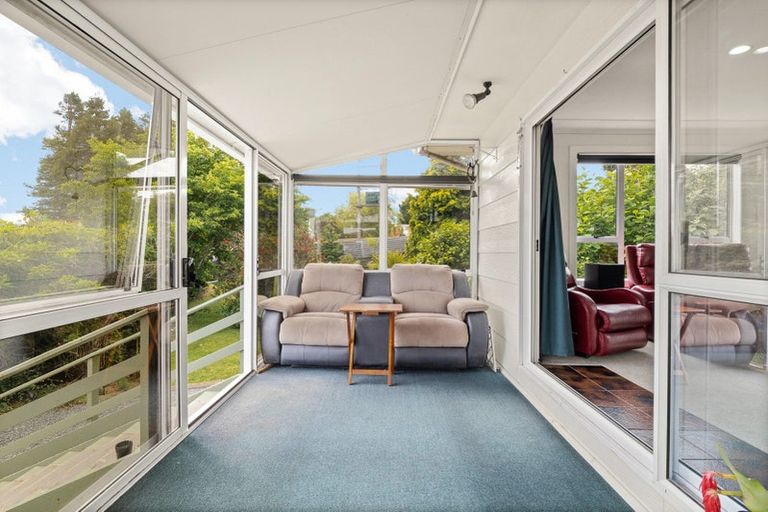 Photo of property in 35 Greenhithe Street, Waihola, Milton, 9073