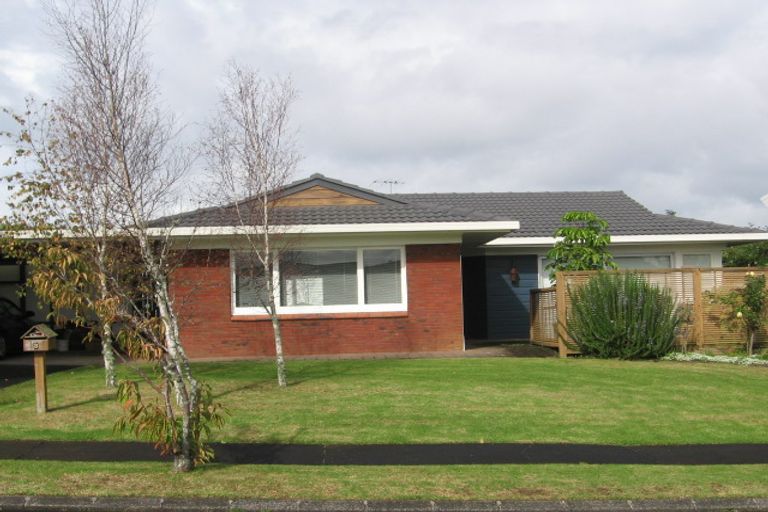 Photo of property in 3 Roadley Avenue, Sunnyhills, Auckland, 2010