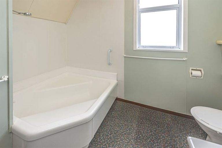 Photo of property in 13 Durham Road, Springvale, Whanganui, 4501