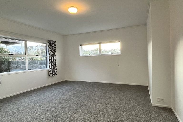 Photo of property in 8 Ponui Place, Mairangi Bay, Auckland, 0630