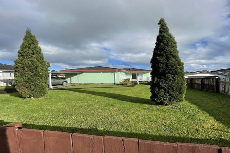 Photo of property in 2/14 Silver Creek Road, Weymouth, Auckland, 2103