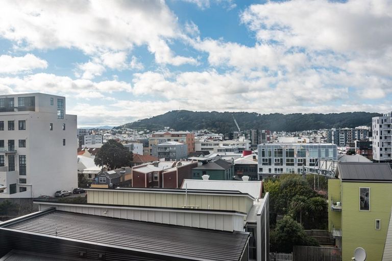 Photo of property in Iona Towers, 401/140 Abel Smith Street, Te Aro, Wellington, 6011
