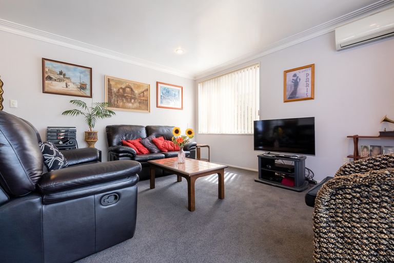 Photo of property in 4/1 Akehurst Avenue, New Lynn, Auckland, 0600