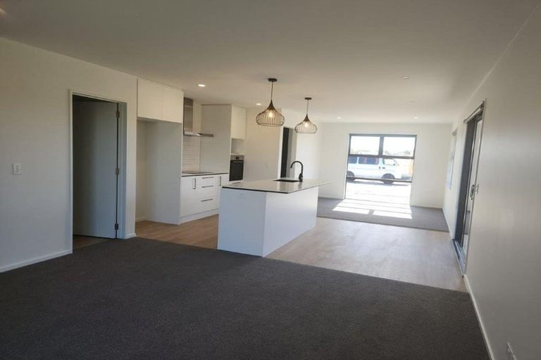 Photo of property in 14 Mehrtens Crescent, Woodend, 7691