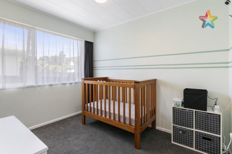 Photo of property in 13 Otira Grove, Kelson, Lower Hutt, 5010