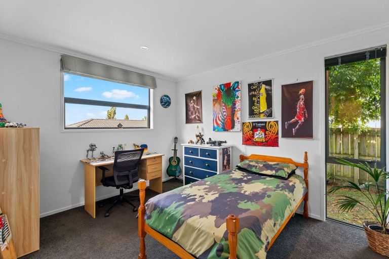 Photo of property in 20 Mcneish Place, Pokeno, 2402