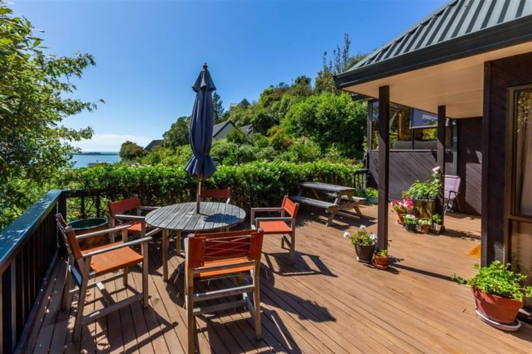 Photo of property in 12 Valencia Lane, Mount Pleasant, Christchurch, 8081