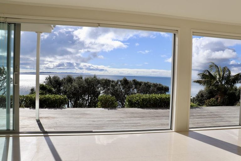 Photo of property in 232 Vipond Road, Stanmore Bay, Whangaparaoa, 0932