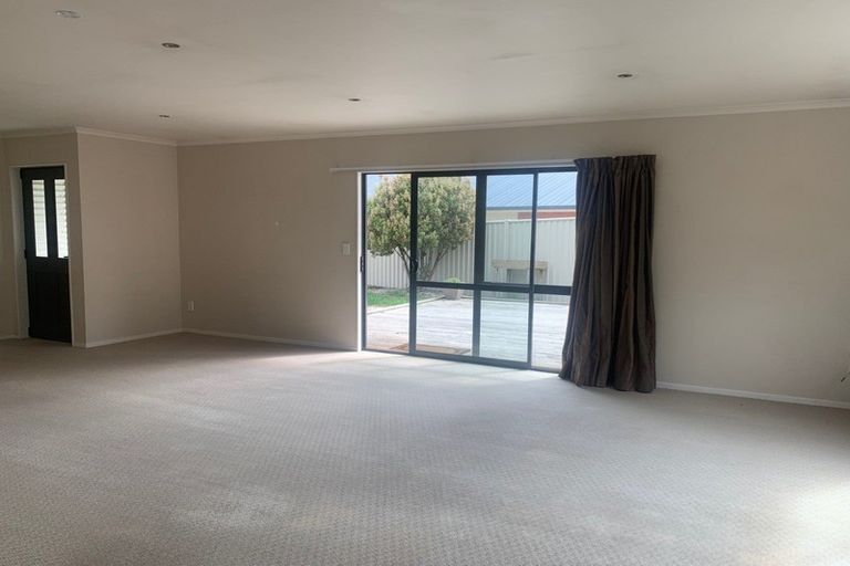 Photo of property in 100 Barry Avenue, Cromwell, 9310