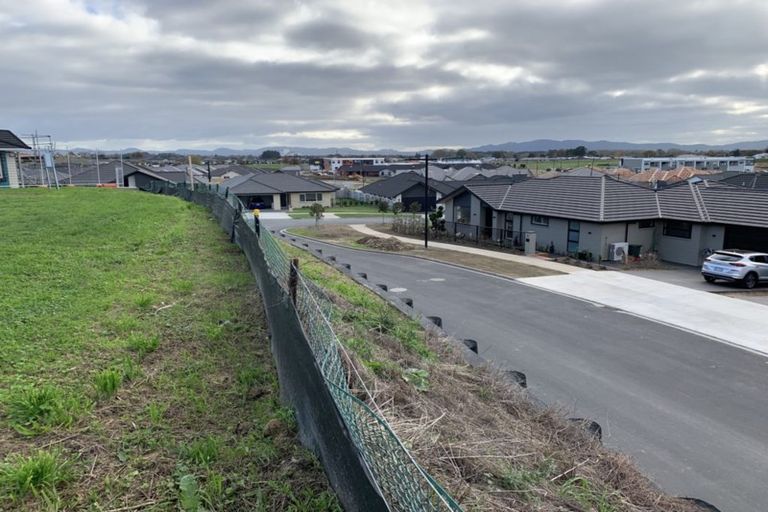 Photo of property in 5 Rose Berry Crescent, Flagstaff, Hamilton, 3210