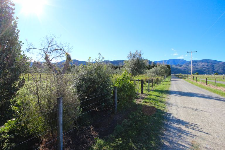 Photo of property in 82 Rarangi Road, Rarangi, Blenheim, 7273