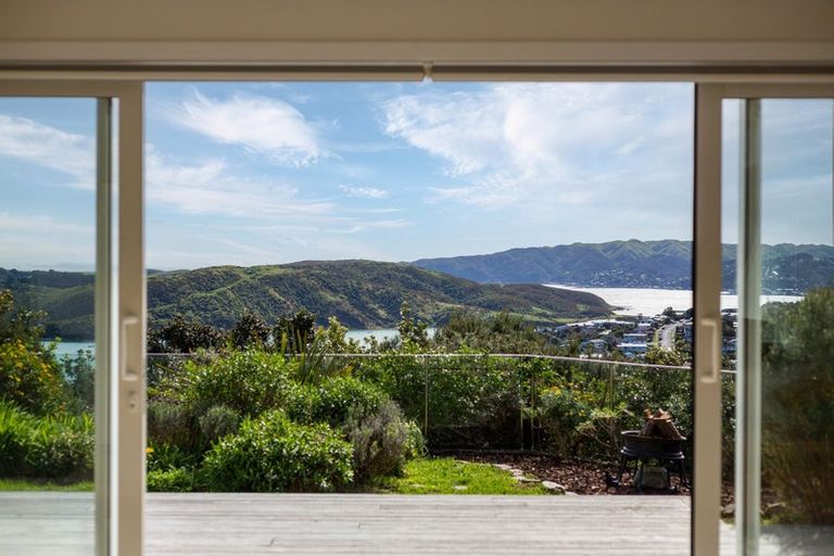 Photo of property in 152 Eskdale Road, Papakowhai, Porirua, 5024