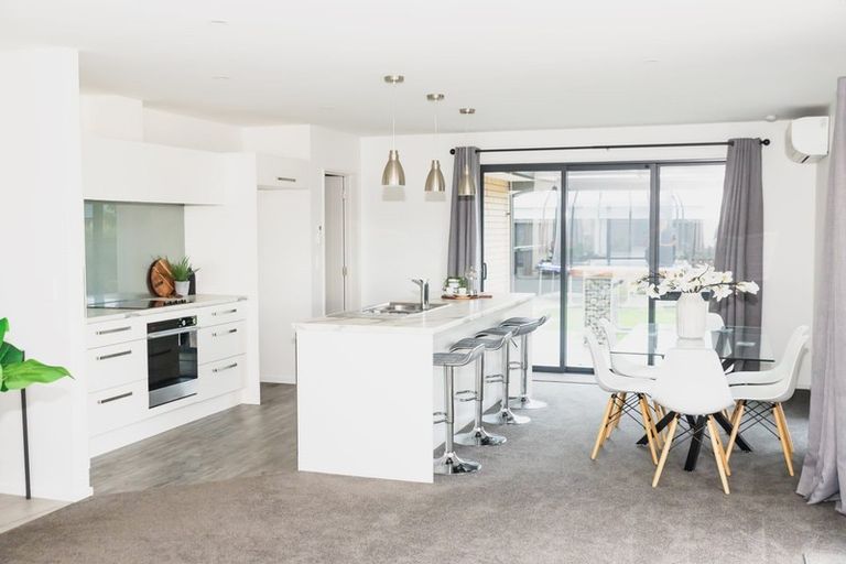 Photo of property in 28 Philippa Drive, Rolleston, 7615