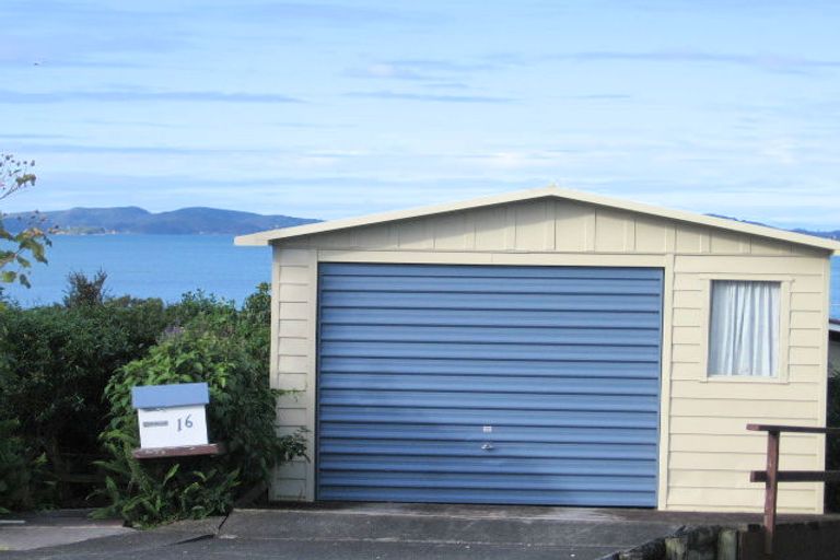 Photo of property in 1/16 Piccadilly Circus, Snells Beach, 0920