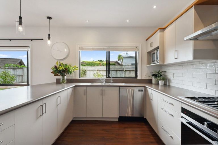 Photo of property in 8 Ernest Kemp Rise, Wharewaka, Taupo, 3330