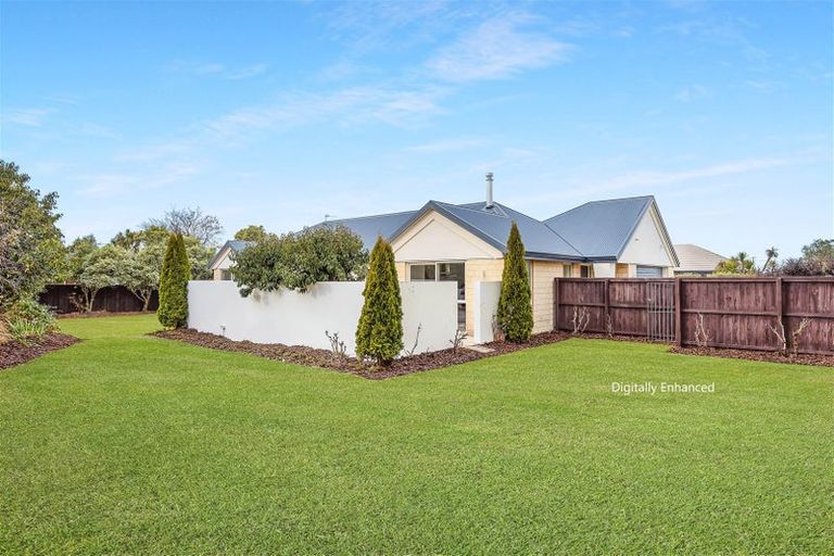 Photo of property in 102 Johns Road, Rangiora, 7400