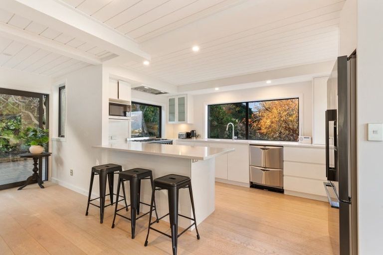 Photo of property in 17 The Terrace, Queenstown, 9300