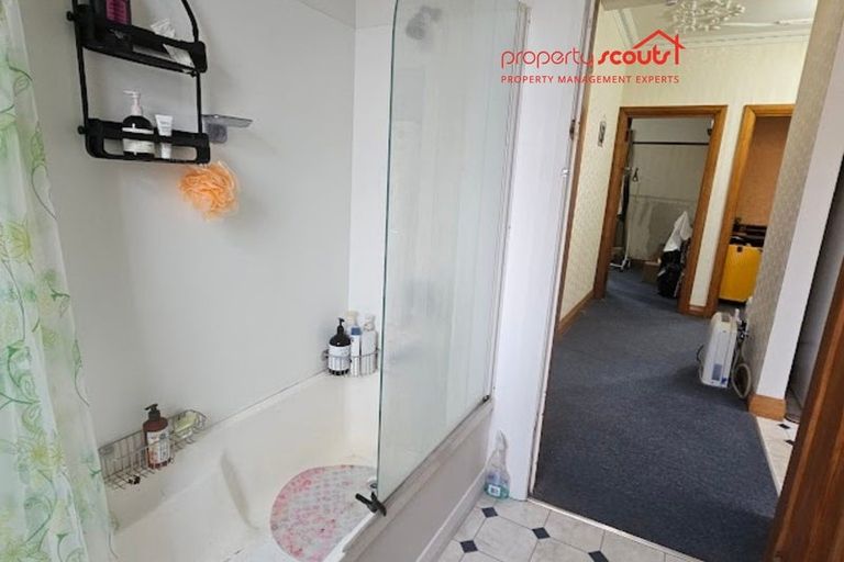 Photo of property in 54 Park Road, Miramar, Wellington, 6022