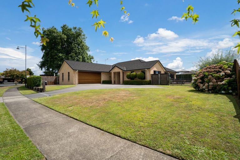 Photo of property in 5 Glenroy Place, Cambridge, 3434