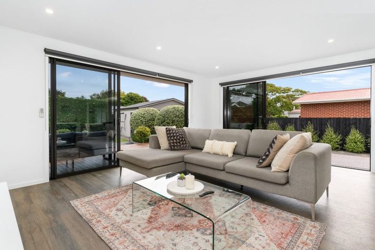 Photo of property in 29 Dunster Street, Burnside, Christchurch, 8053