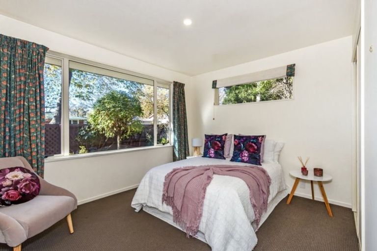 Photo of property in 1/11 Grove Road, Addington, Christchurch, 8024